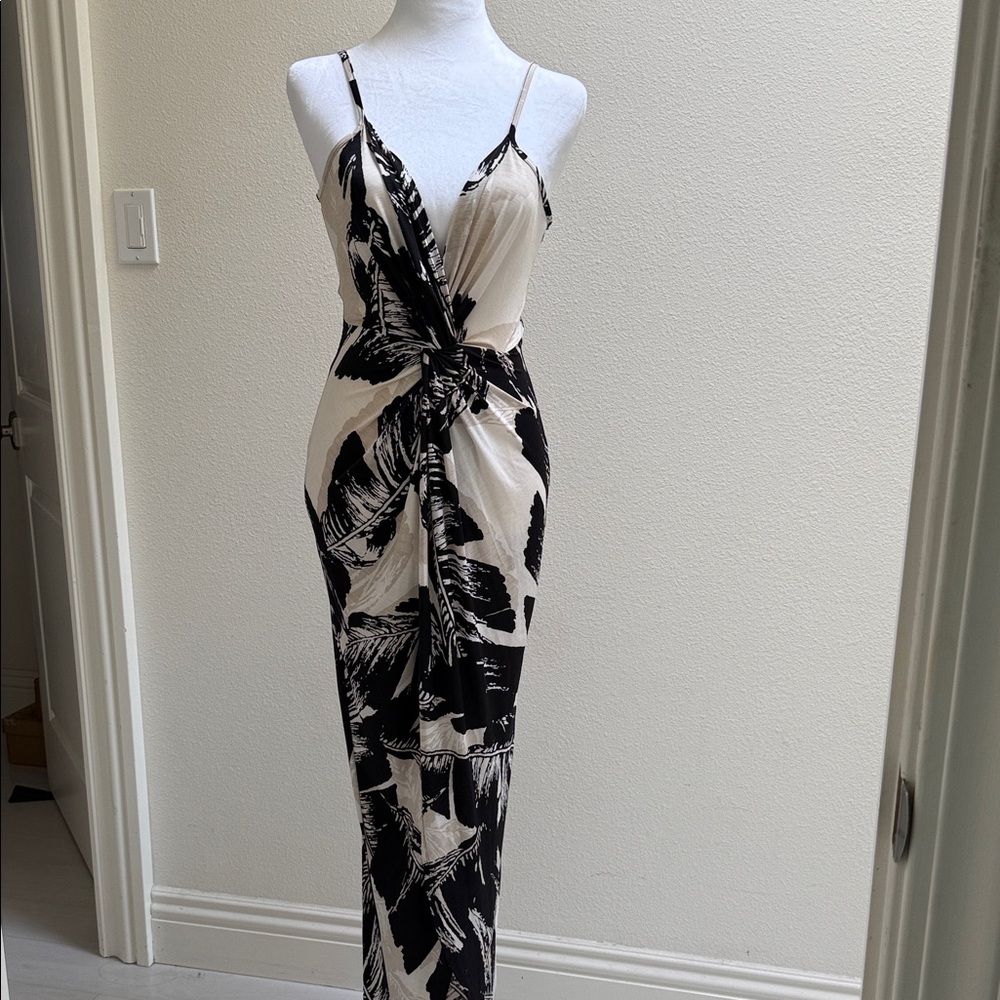 Tropical print dress w/ leg slit